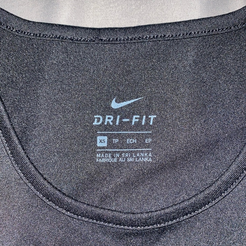Nike tank